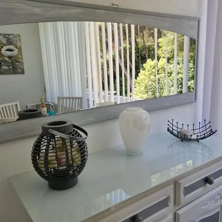 Апартаменты Bel 300m De La Plage, Parking Prive